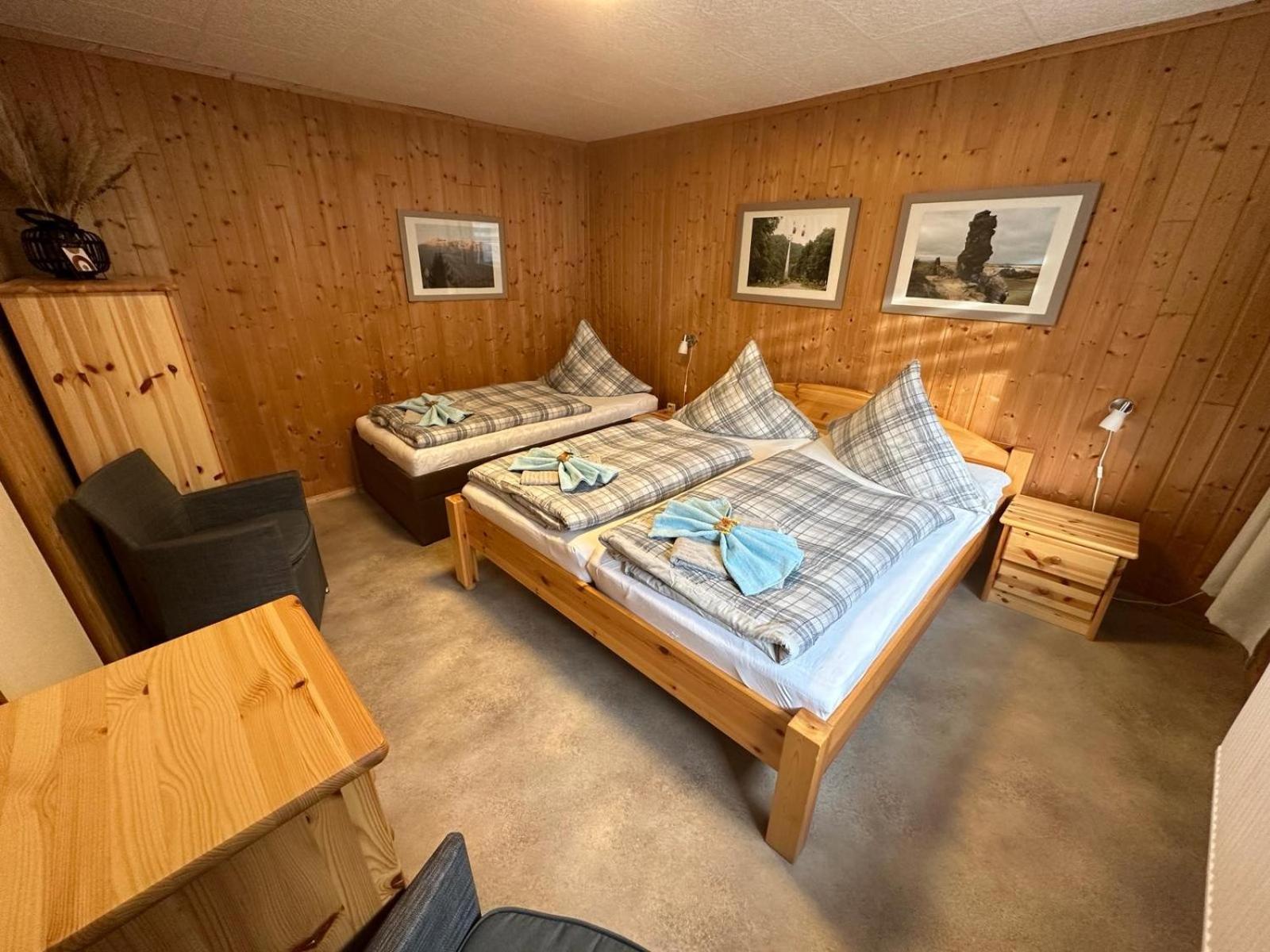 Christels Ferienwohnung 1 In Thale Mit Sonnenterrasse Und Grill ภายนอก รูปภาพ